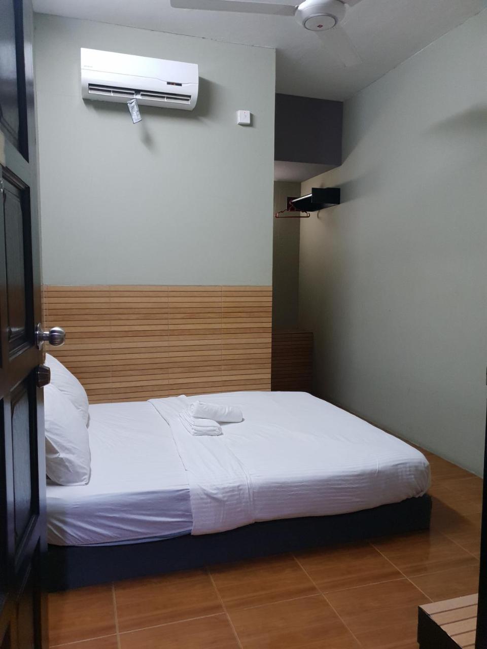 Qing Yun Rest House Gadong 1St Branch Kampong Gadong Exterior photo